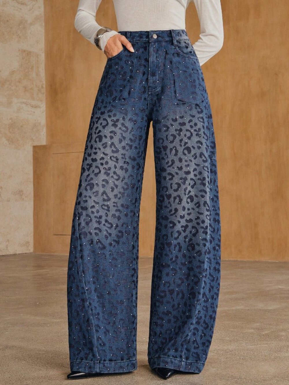 Blue Casual Women's Flocked Rhinestone Denim Straight Leg Pants - Picture 3 of 7